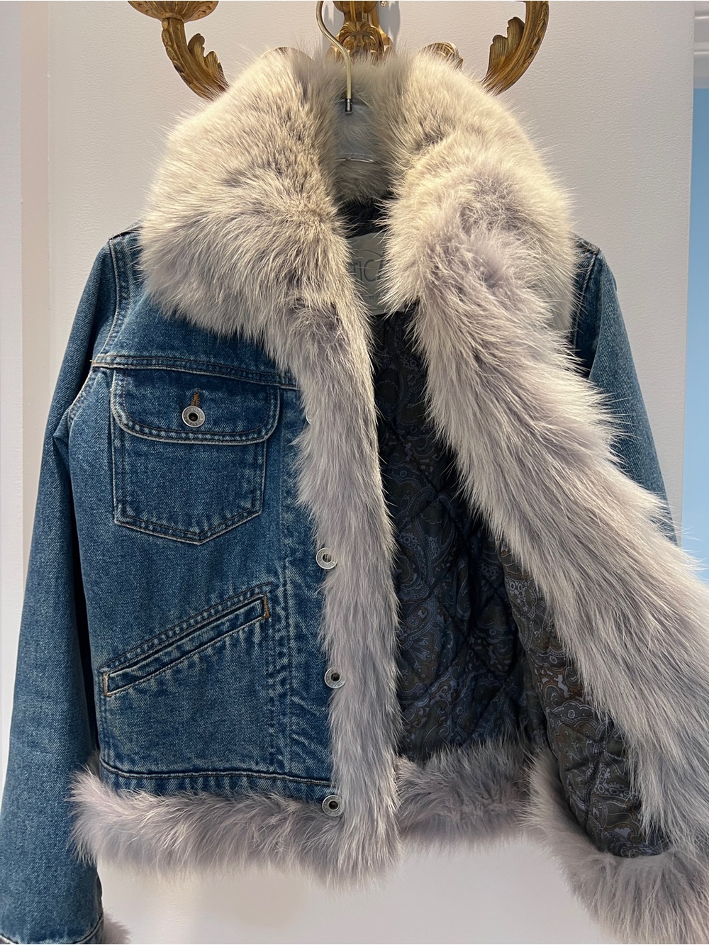 Vintage Denim Jacket with Faux Fur Trim - Blue - Picture 2 of 12